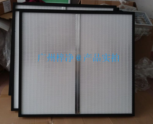 刀架式無(wú)隔板高效過濾器出風(fēng)面帶有一定長(zhǎng)度的刀口